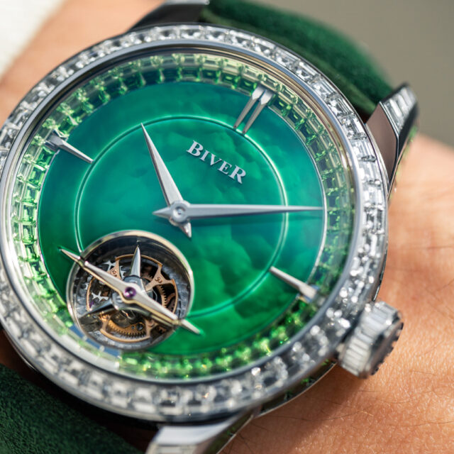 CarillonTourbillonTsavorite-3