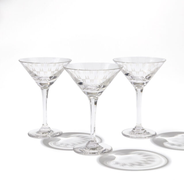 MARTINI_GLASS_B